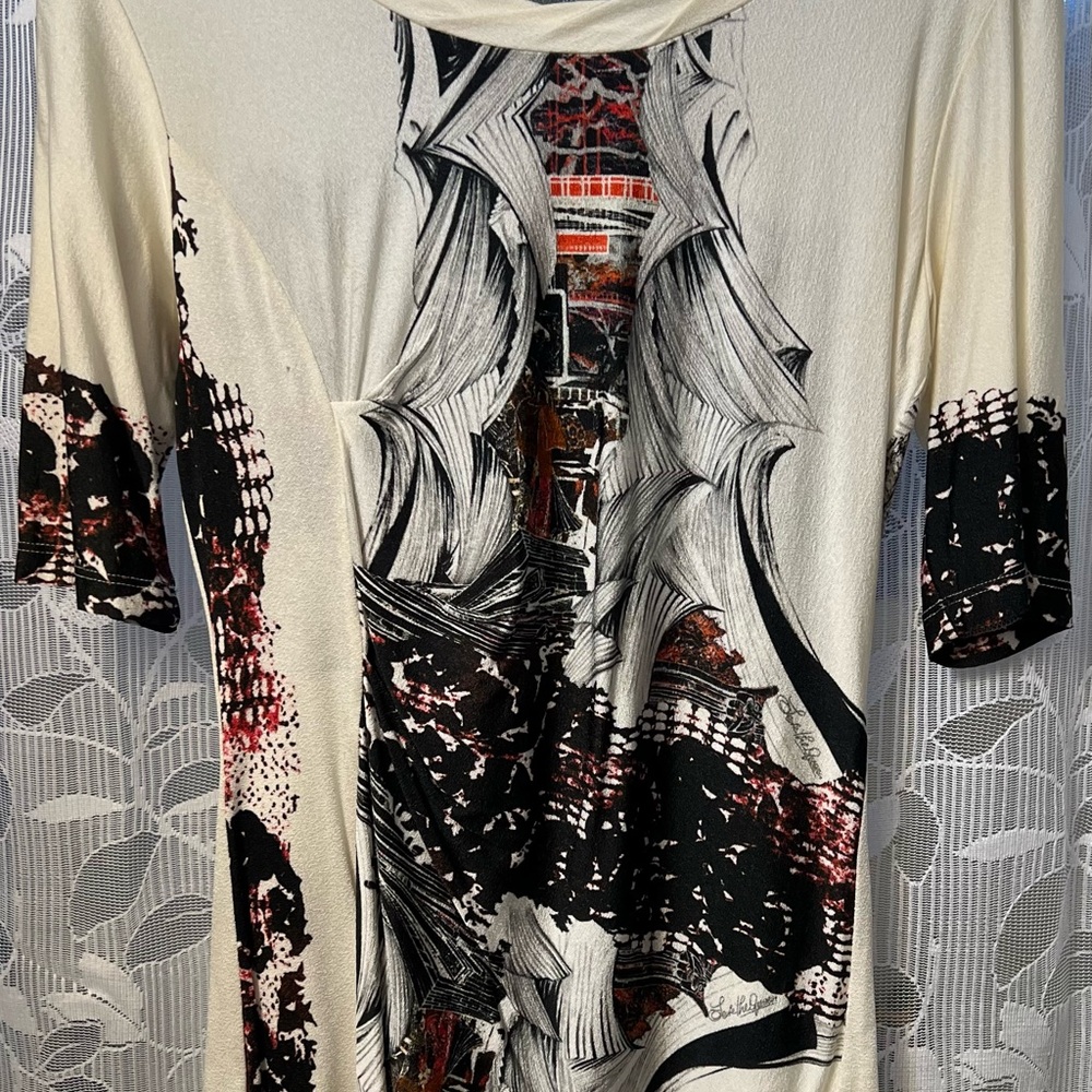 Save The Queen top Large